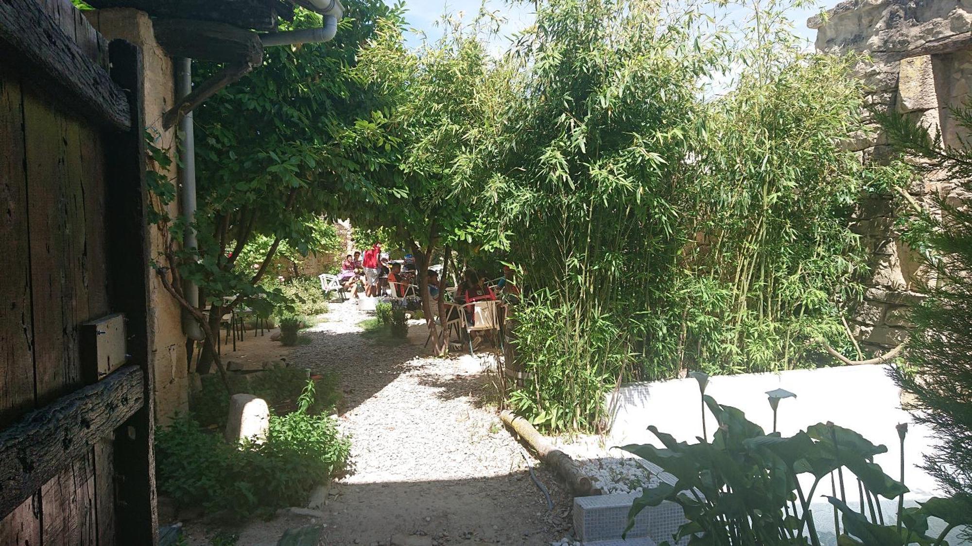 Albergue Sansol - El Oasis Del Camino Frances - Exclusivo Para Peregrinos Ngoại thất bức ảnh
