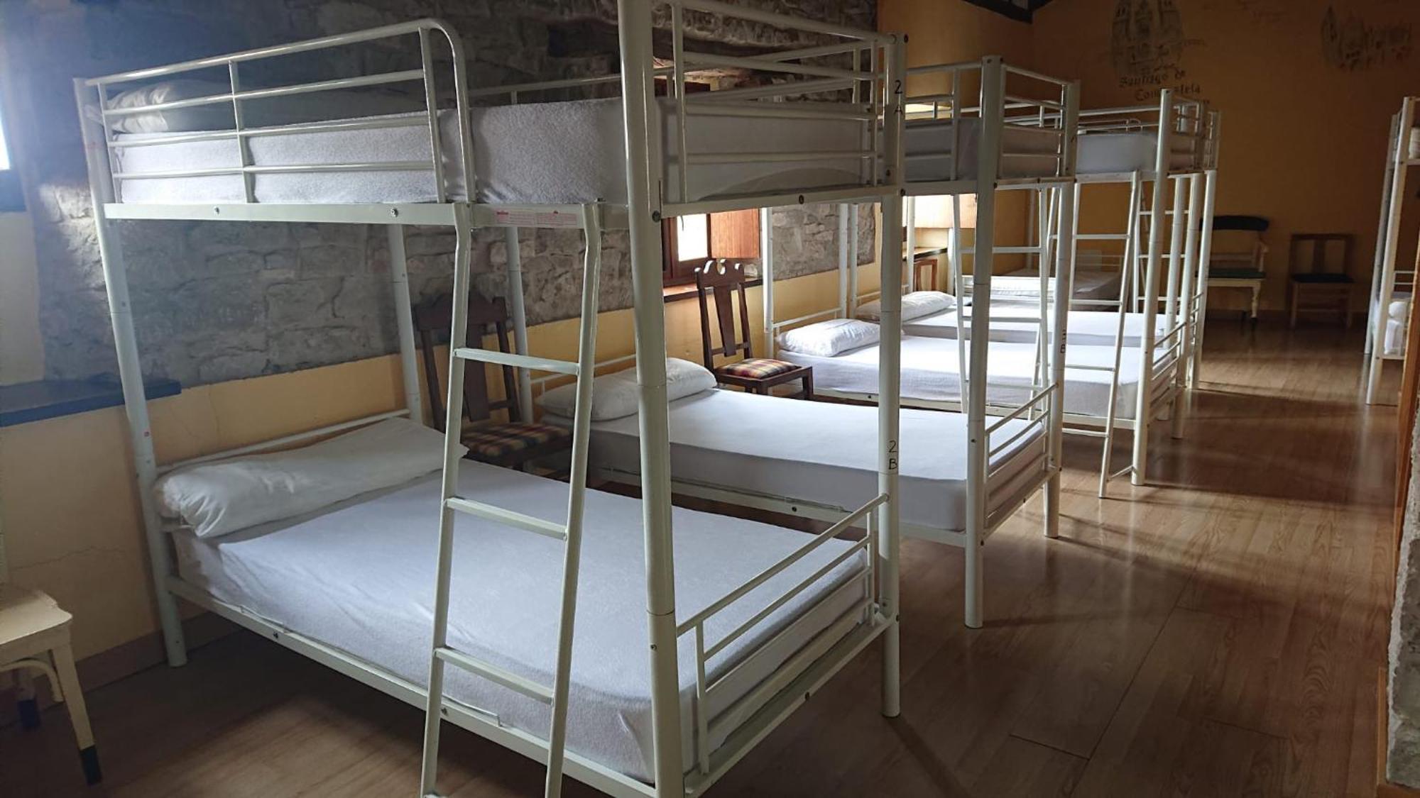 Albergue Sansol - El Oasis Del Camino Frances - Exclusivo Para Peregrinos Ngoại thất bức ảnh